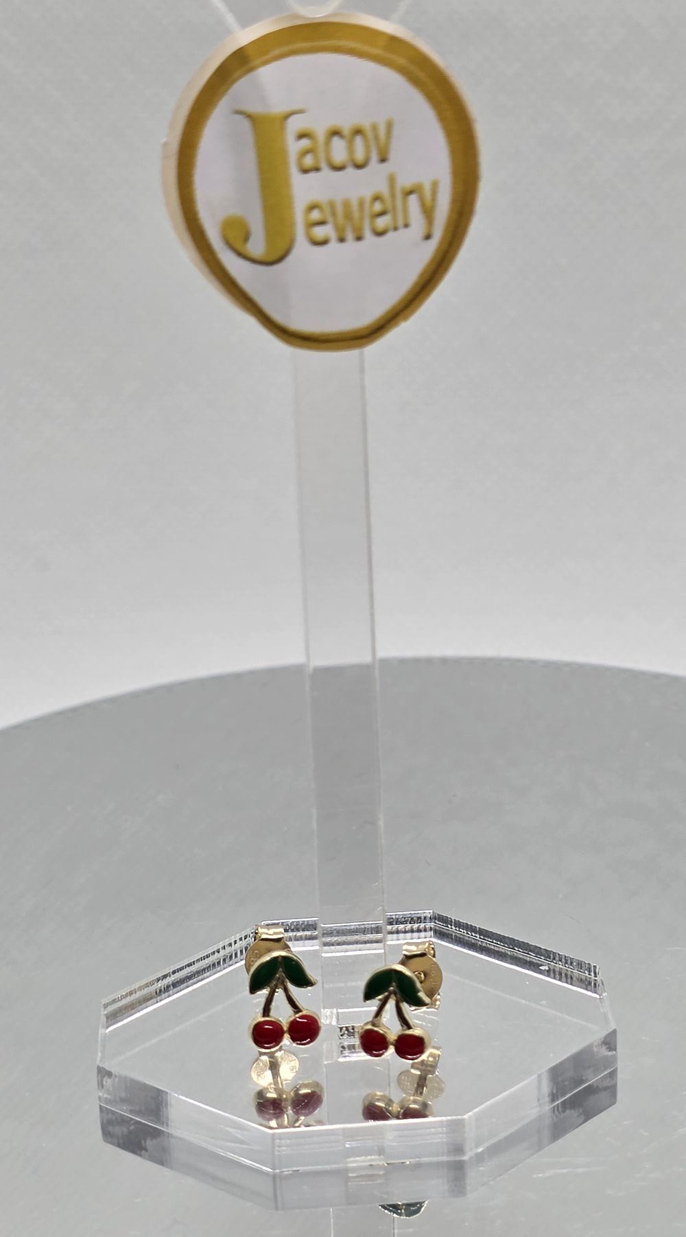 A pair of cherry-shaped earrings in 14K yellow gold, new.... A pair of special cherry earrings 