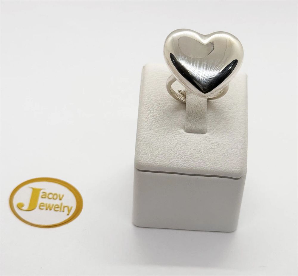 An open ring with a large heart model in 925 silver, extra large, new.... The silver metal of 