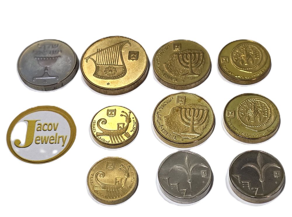 Lot of 10 double thickness coins, official mint of Israel 
(Collector's item). The item has been 