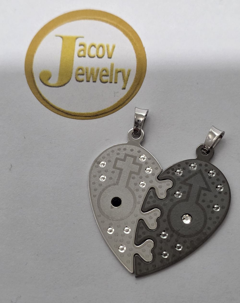 Male Female Heart Pendant Encrusted with Zircon Stones 925 Silver New.... 
The friendship 