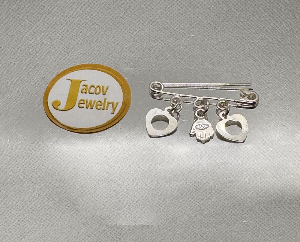 New 925 Silver Hamsa and Hearts Safety Pin Pendant. *Safety pin with hamsa and hearts 
Silver 