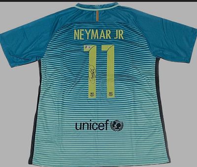 ניימאר ג׳וניור / Neymar Jr. – חולצת FC Barcelona מספר 11 מעונת 2016/17 (Third Kit), חתומה ביד 