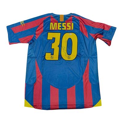 ליונל מסי (Lionel Messi) – חולצת ברצלונה חתומה ביד השחקן, מספר 30, מאומתת על ידי Beckett 