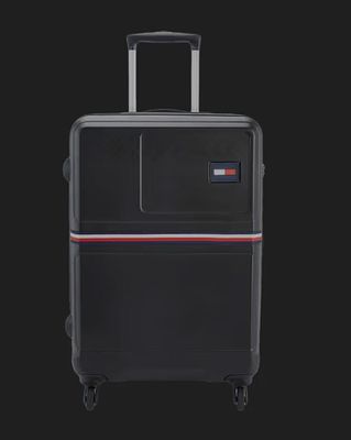 חדש באריזה ! מזוודת Tommy Hilfiger, מידה Small (תא נוסעים), שנת ייצור 2025, מצב חדש! מזוודה 