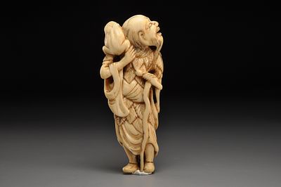 Netsuke / Нэцкэ Гамма сэннин с посохом. Япония, конец XVIII века - начало XIX века , Эдо период. 
