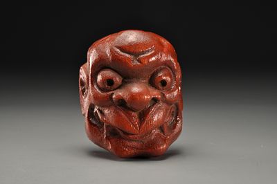 Netsuke / Нэцкэ Маска Демона. Деревянная лакированная маска нэцкэ, с загадочным образом 