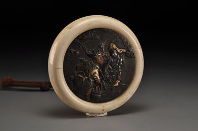 Netsuke / Нэцкэ Цзян Цзыя и Сиванму. Япония, XIX век. 
Слоновая кость; резьба; работа по 