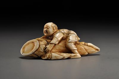 Netsuke / Нэцкэ Человек на ростке бамбука. Япония, вторая половина XIX века, период Мейдзи. 