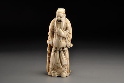 Netsuke / Нэцкэ Гуан Юнь (Кану). Япония, конец XVIII - первая половина XIX века, период Эдо. 