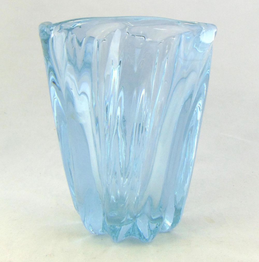 Lot 172: Moser Alexandrite glass vase