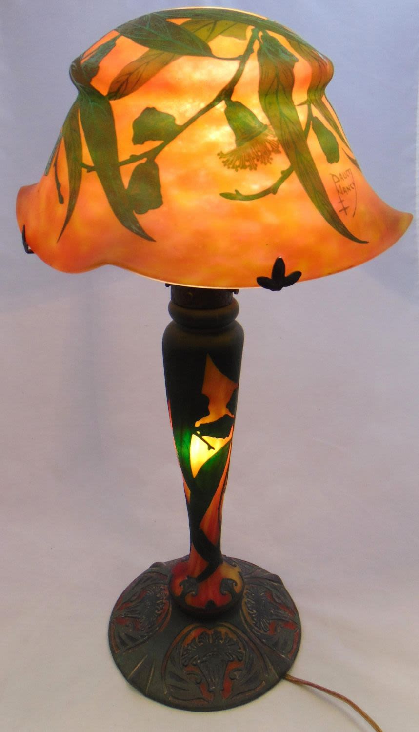 Lot 242: Daum Nancy French cameo lamp