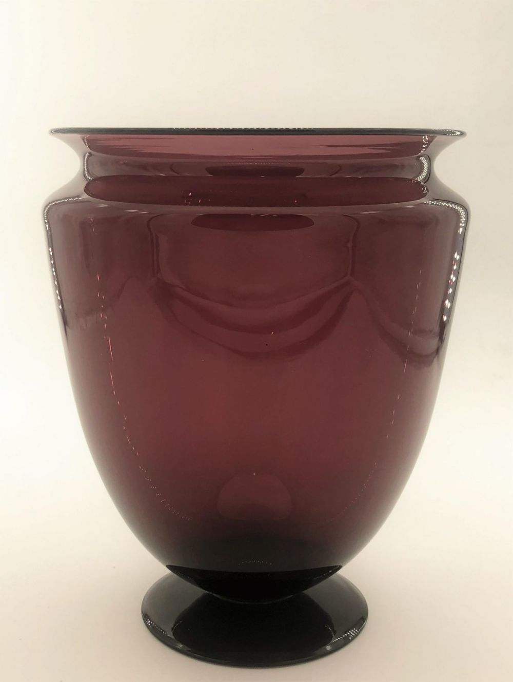 Lot 338: Steuben Amethyst footed glass vase