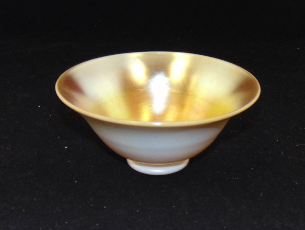 Lot 354: Steuben Gold Aurene on Calcite bowl