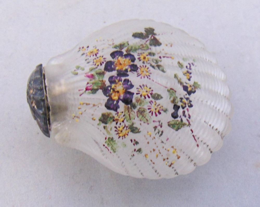 Lot 259: Mt Washington shell form shaker