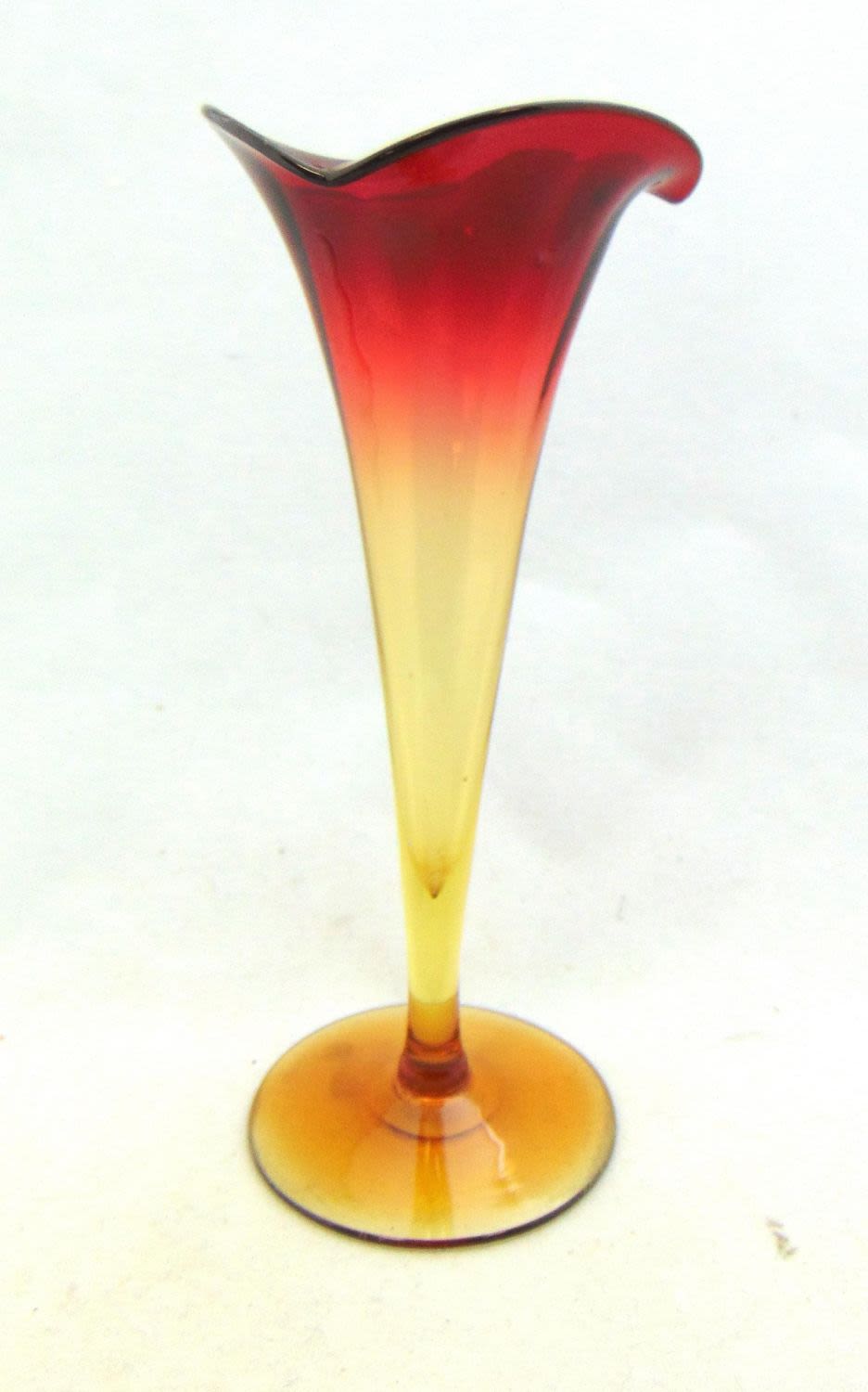 Lot 275: New England Amberina lily vase