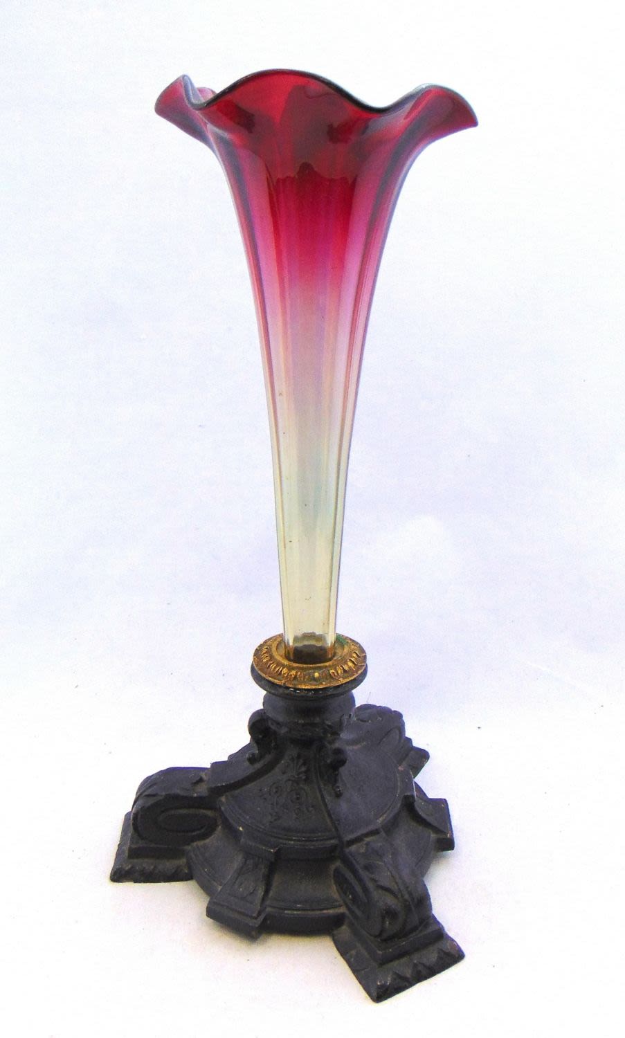 Lot 285: Amberina glass and metal sculpture