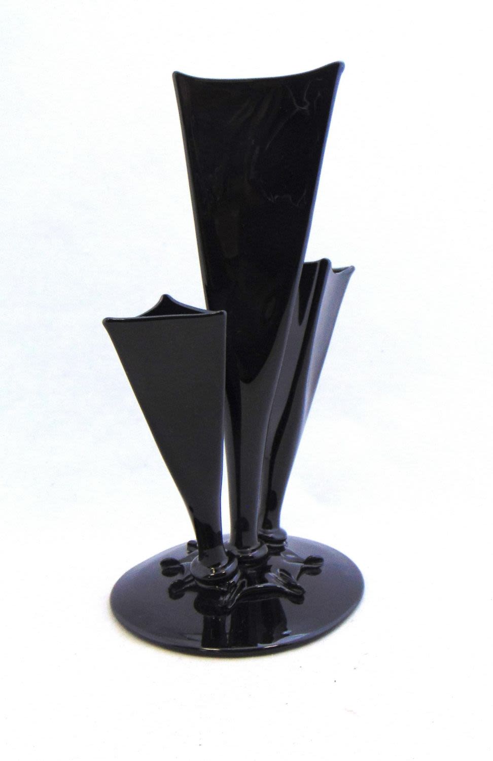 Lot 169: Steuben mirror black glass vase