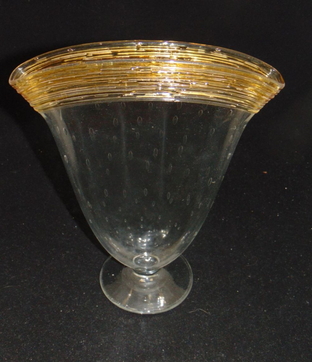 Lot 195: Fry threaded glass fan vase