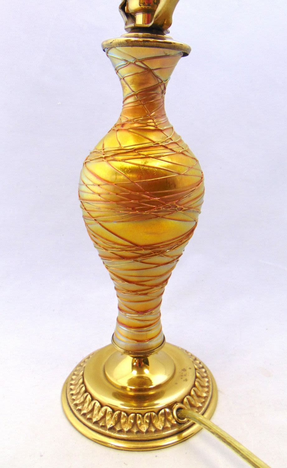 Lot 216: Durand art glass lamp