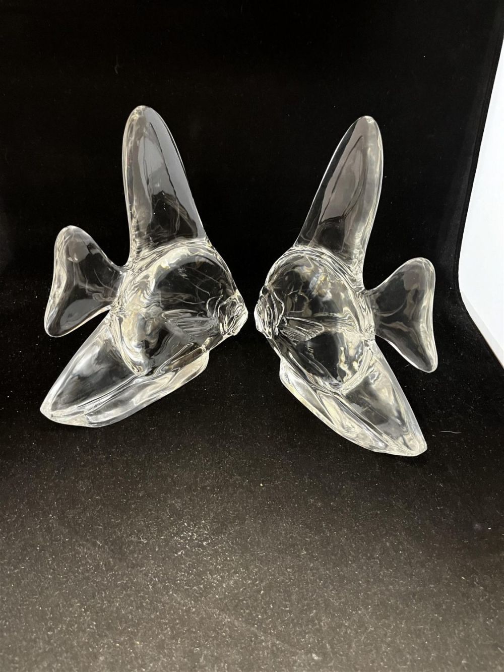 Lot 164: Pair of Steuben glass fish