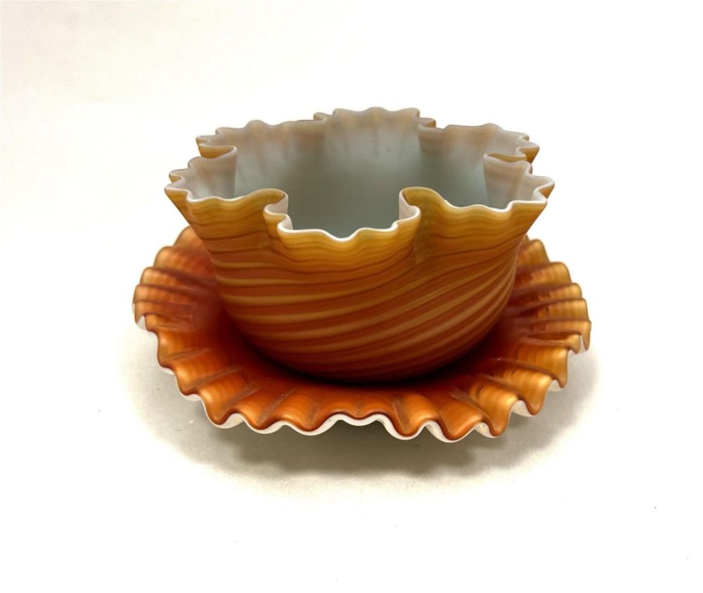 Lot 221: Stevens/Williams Pompeian Swirl