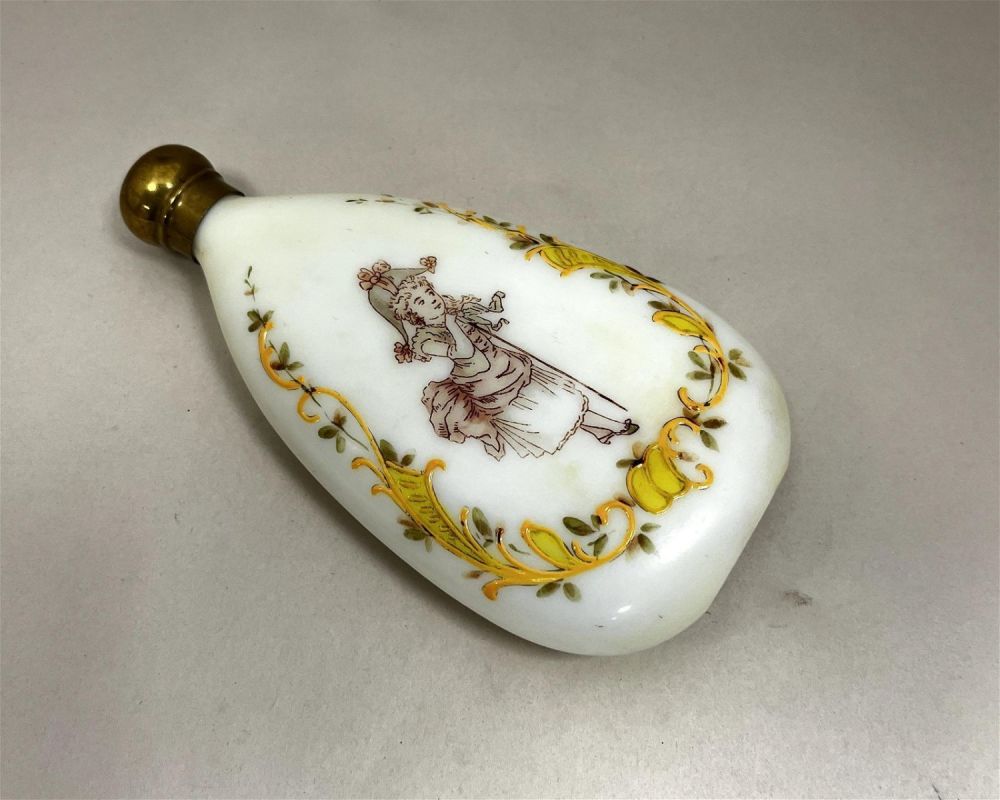 Lot 308: Mt. Washington Pairpoint perfume