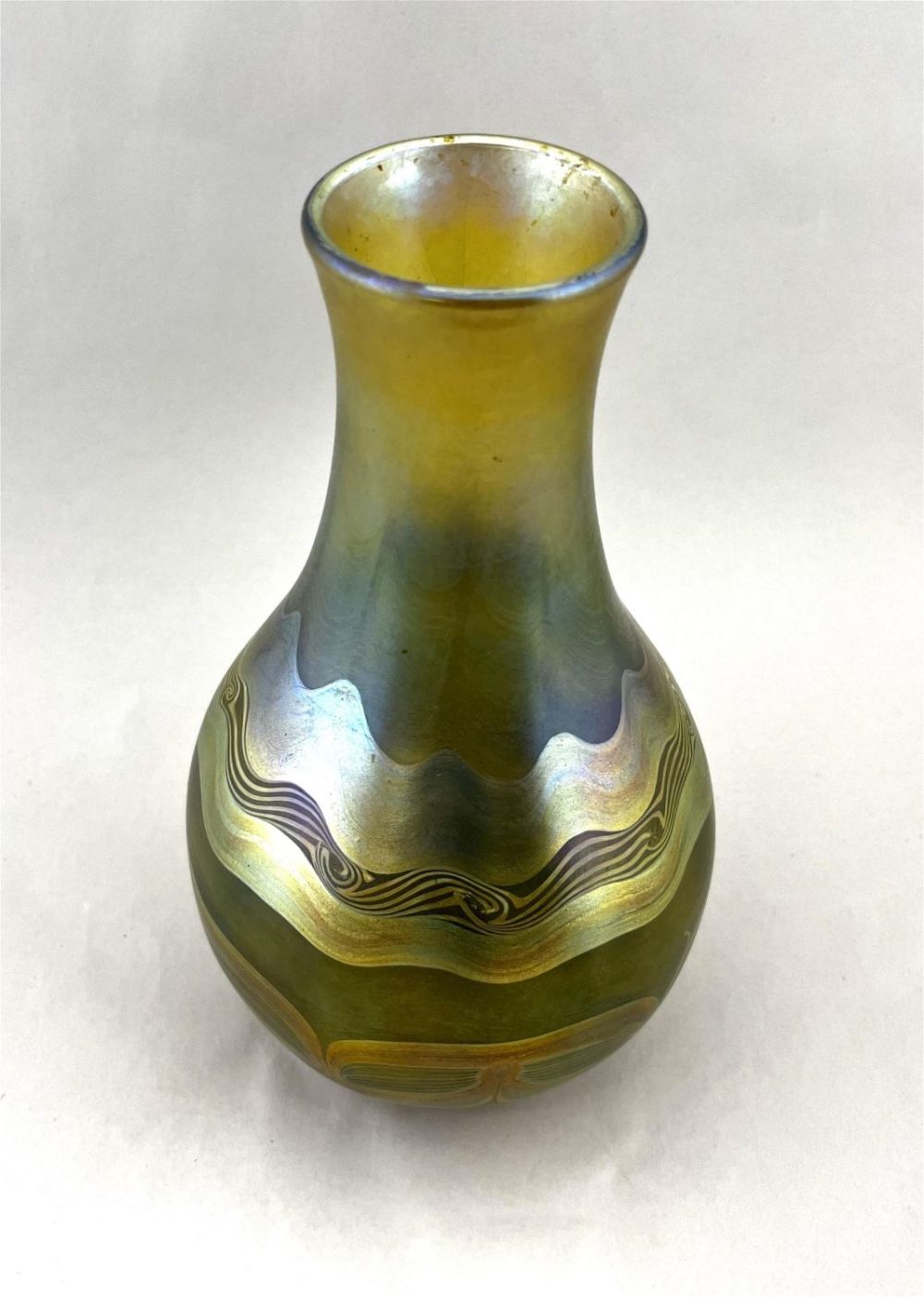 Lot 338: Tiffany Favrile decorated glass vase