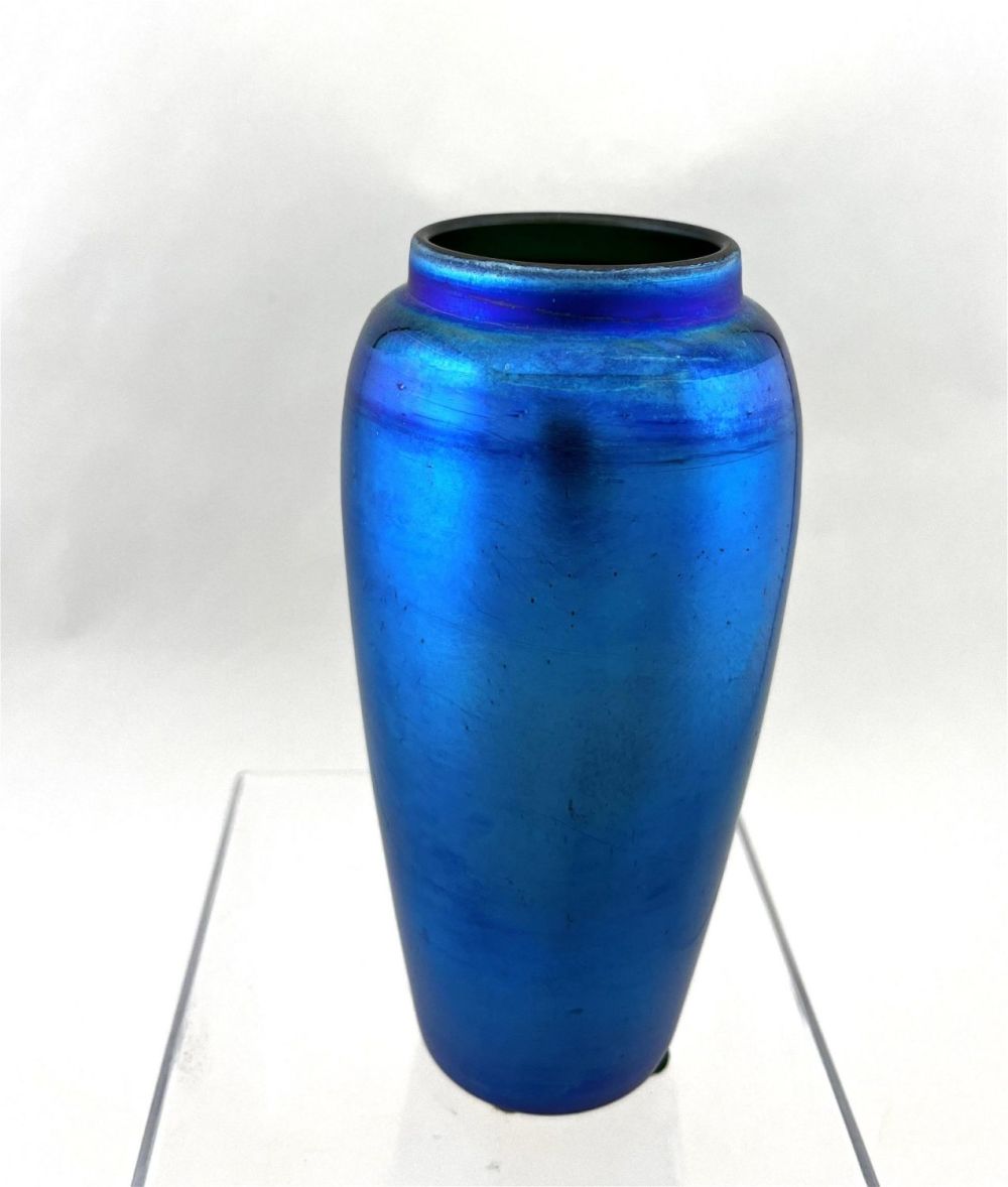 Lot 383: Durand Blue iridescent glass vase