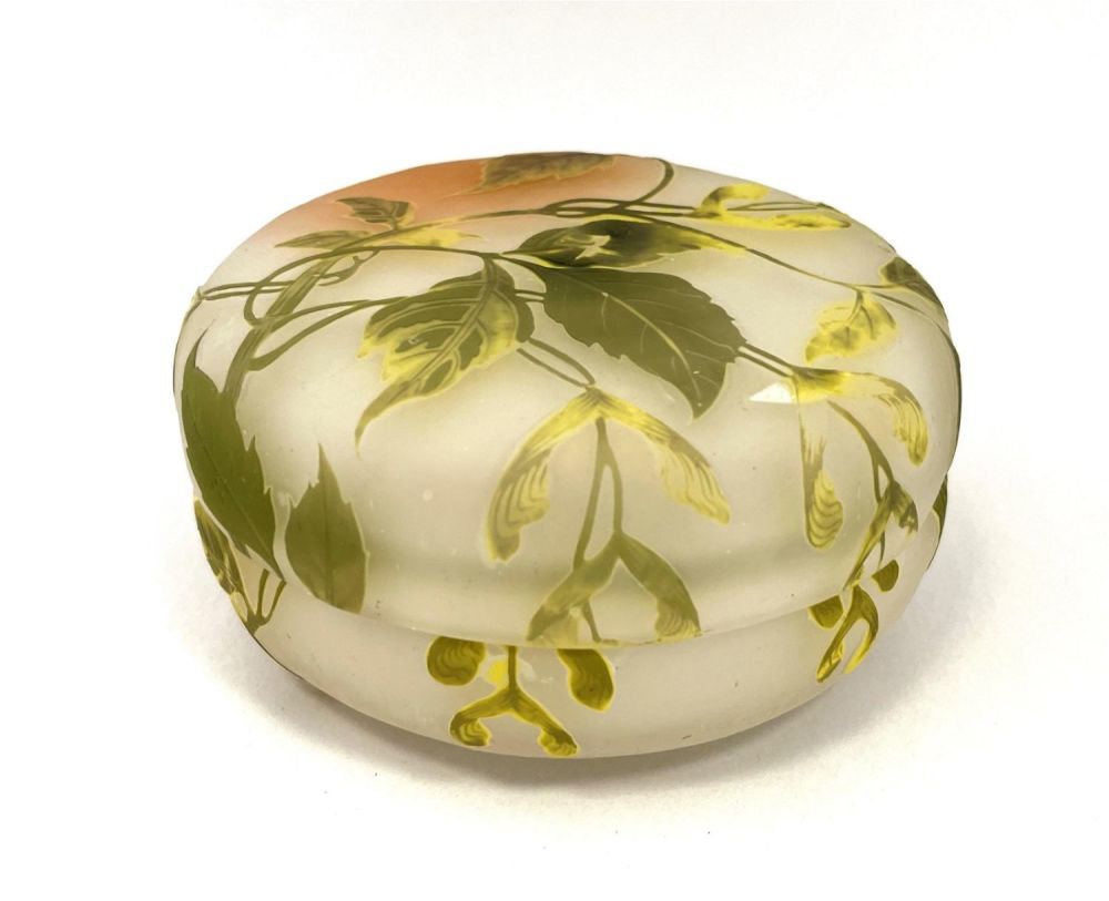 Lot 397: Galle French cameo covered box