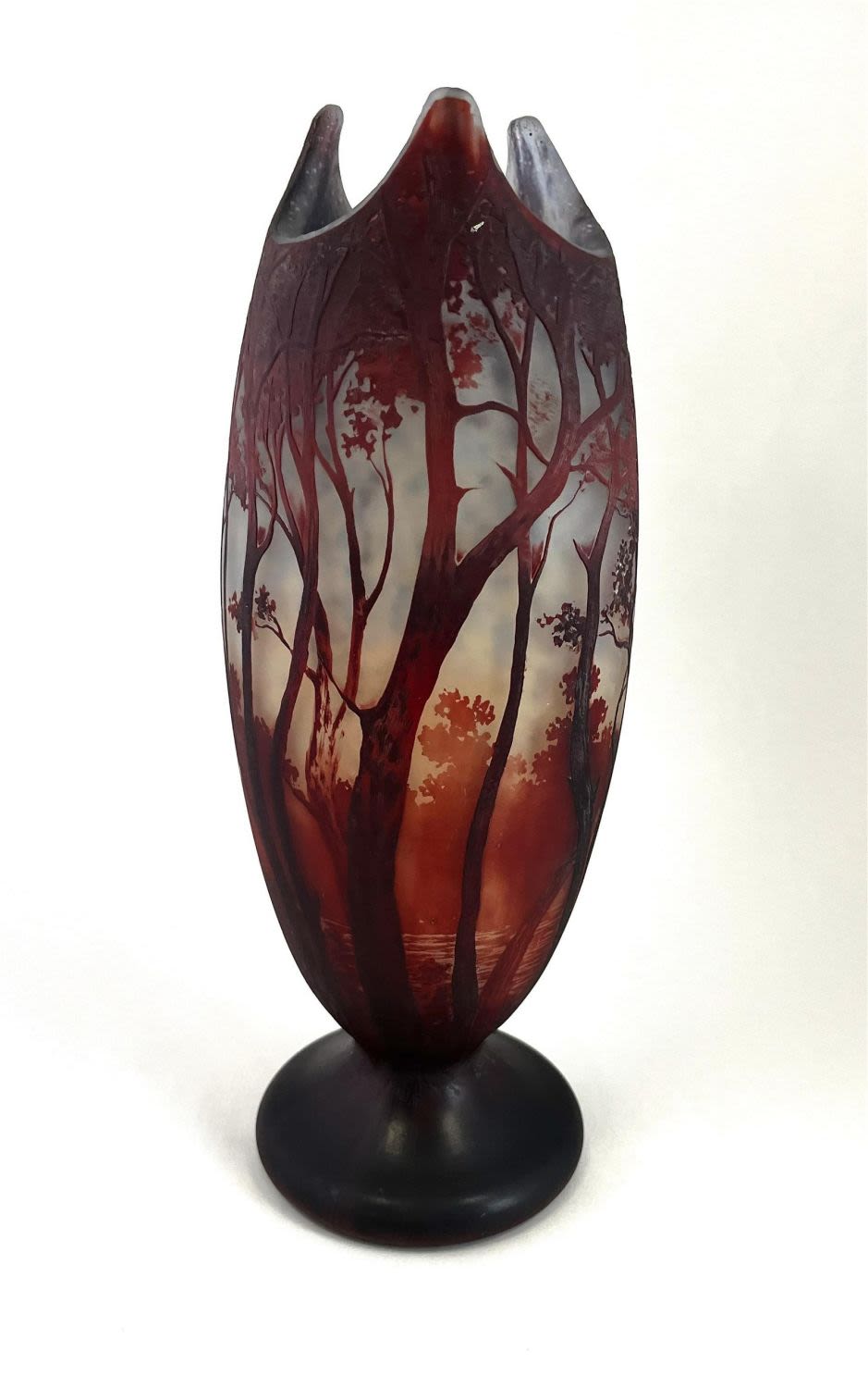 Lot 400: Muller French cameo glass vase