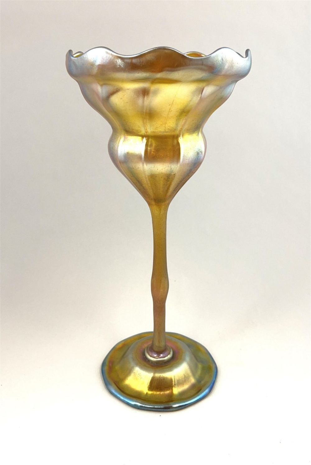 Lot 195: Tiffany Gold Favrile flower form