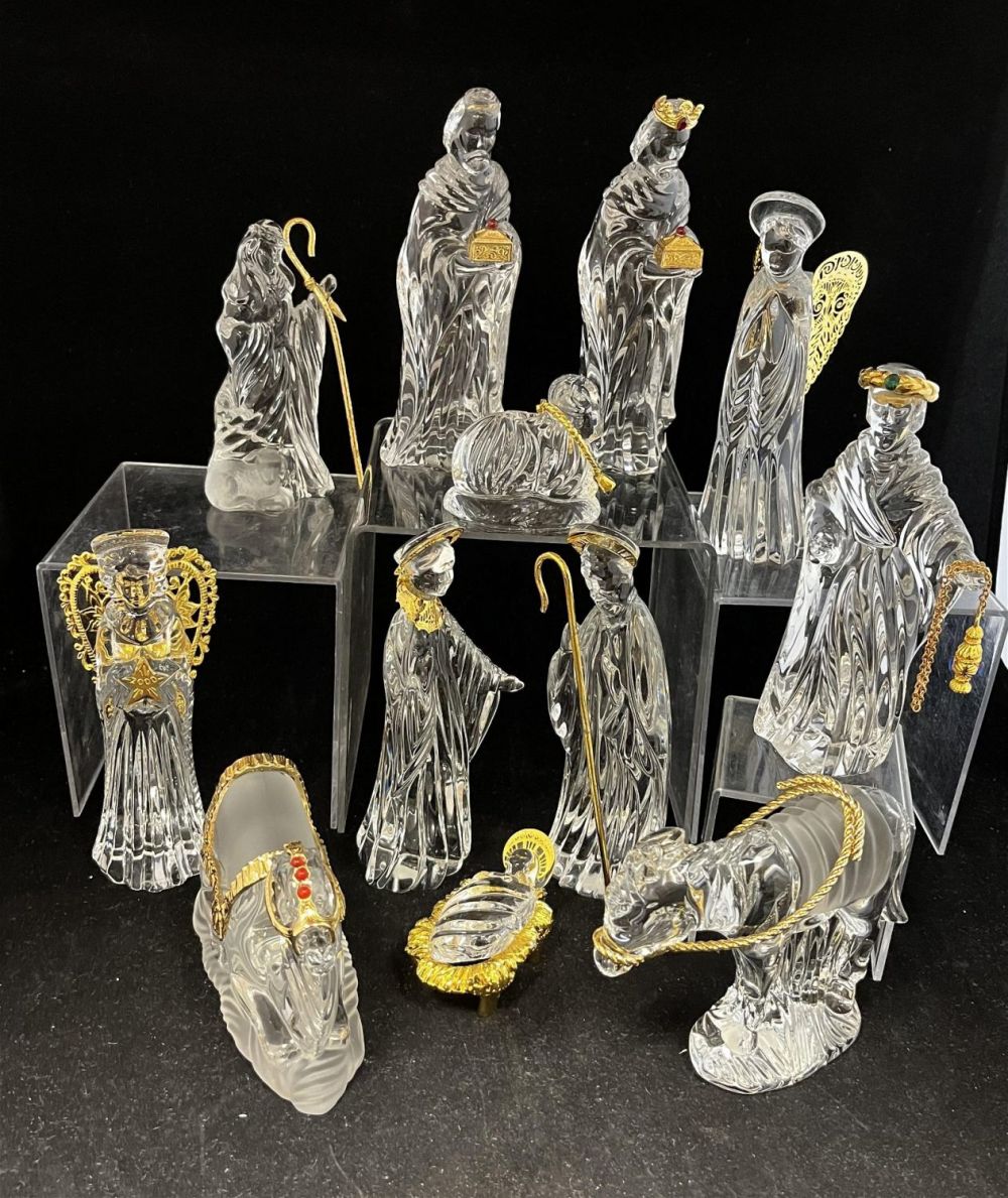 Lot 368: 10 piece Gorham Nativity set
