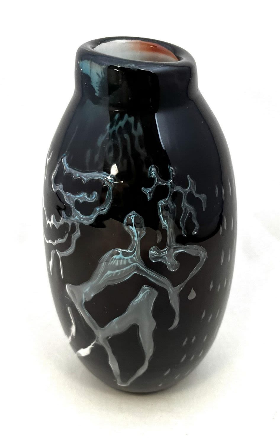 Lot 370: Orrefors Ariel art glass vase