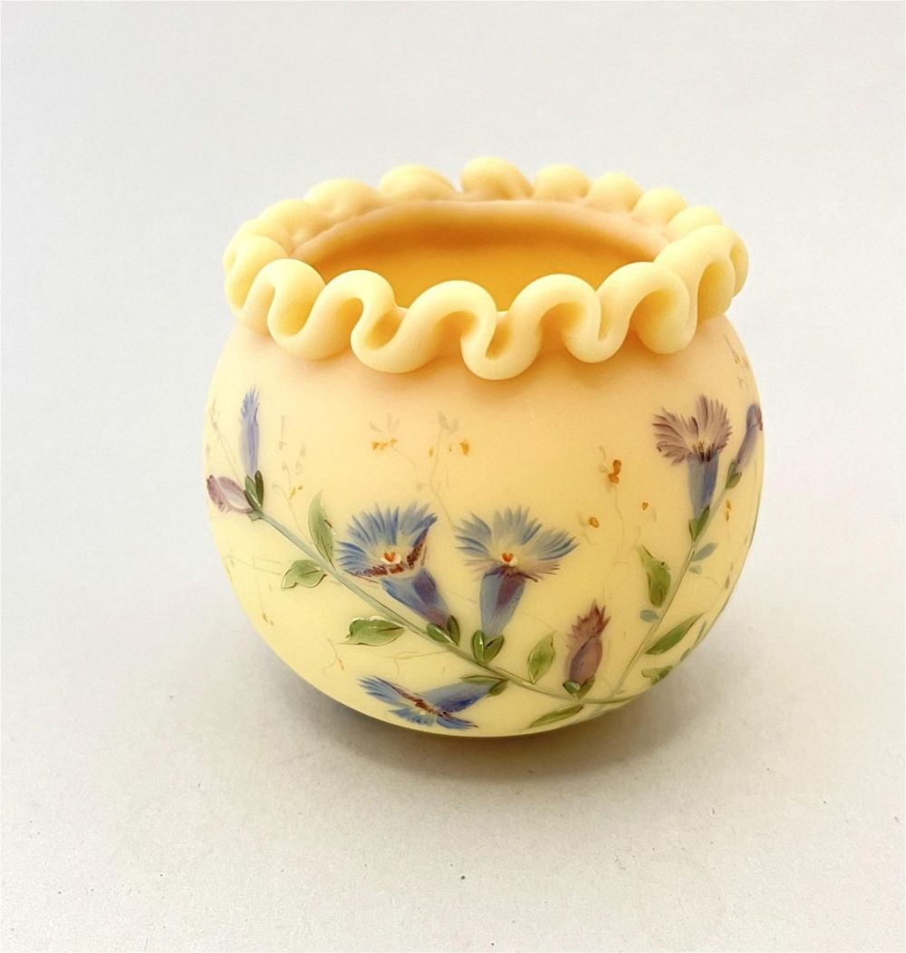Lot 153: Rare Rigaree Burmese rose bowl