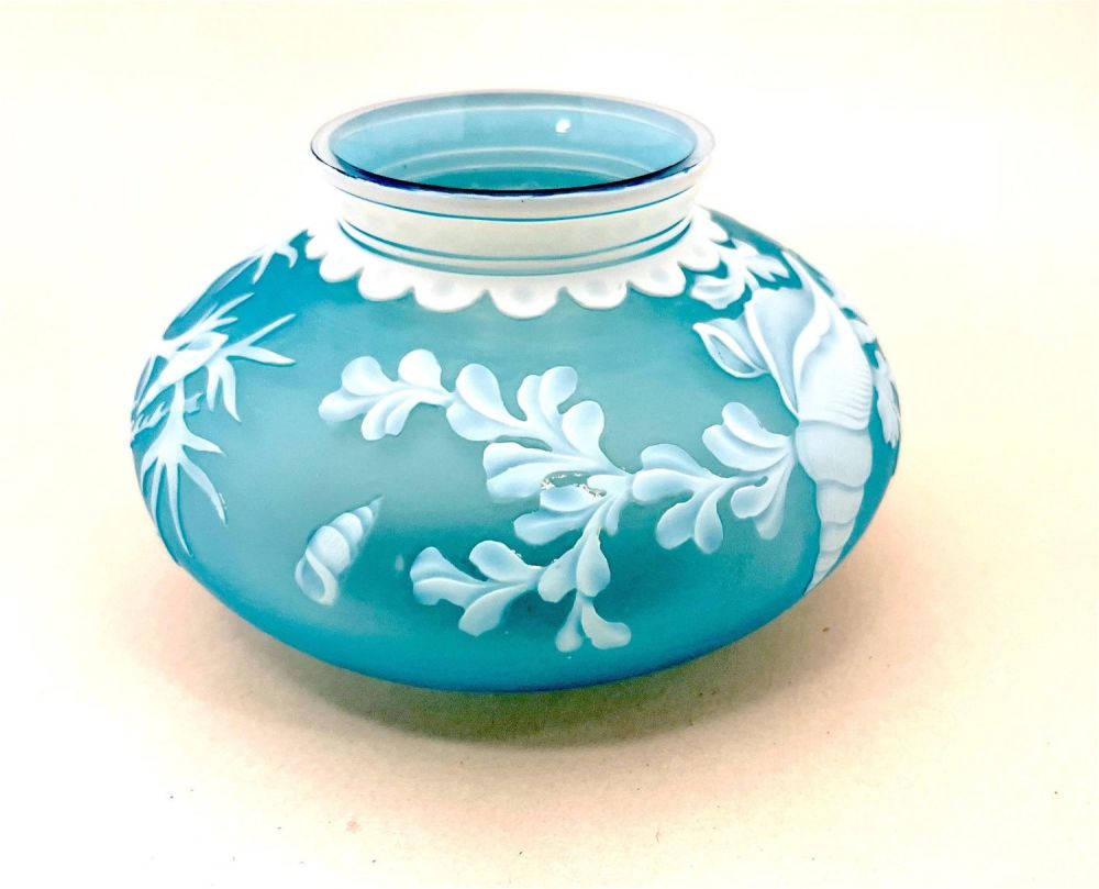 Lot 182: Webb Prussian blue cameo vase