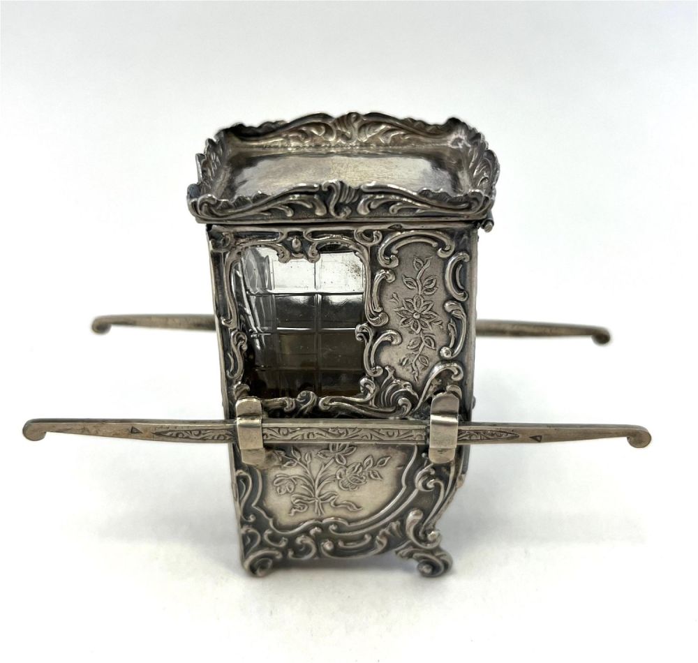 Lot 191: French gilt silver figural perfume