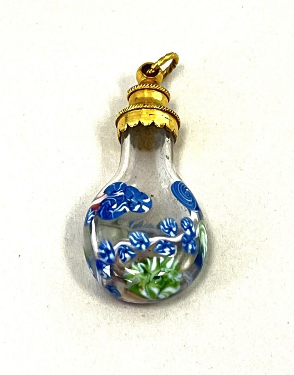 Lot 211: Murano art glass perfume bottle