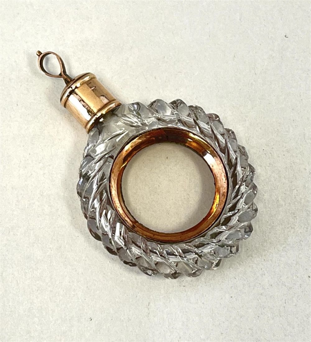 Lot 213: English monocle perfume bottle