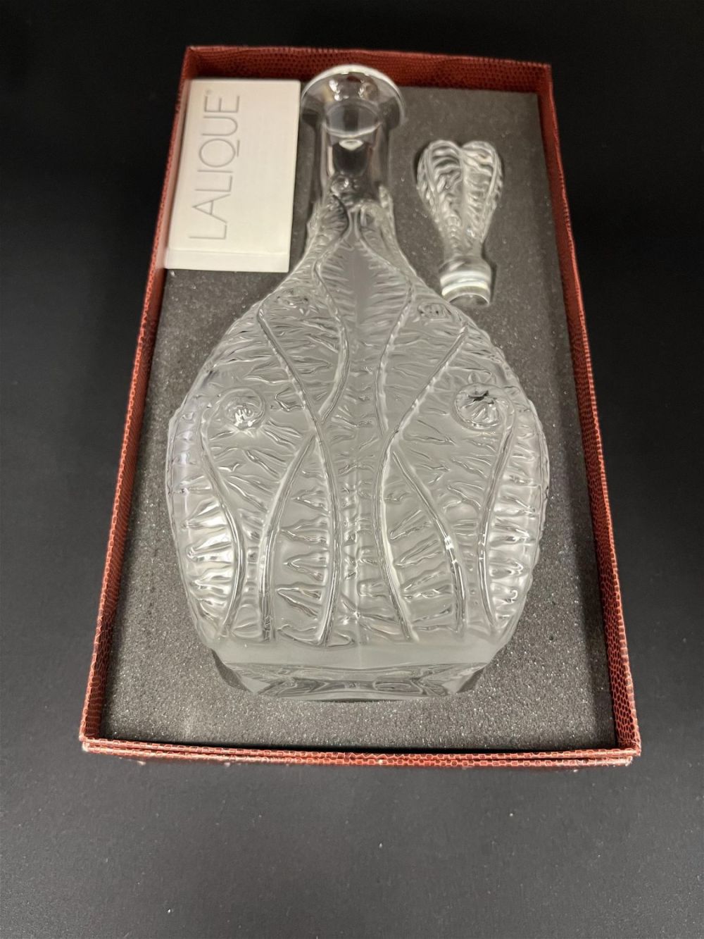 Lot 222: Lalique Carafe A Decanter Fougeres