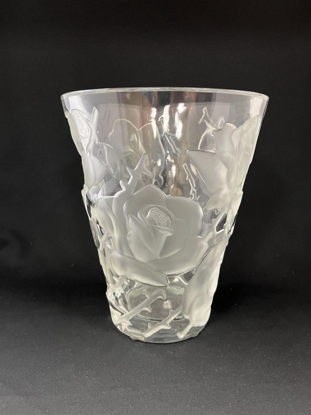 Lot 223: Lalique Ispahan rose glass vase