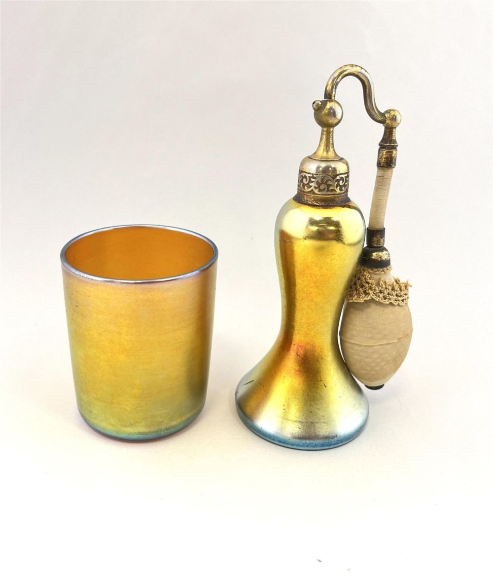 Lot 243: Two Steuben Gold Aurene items
