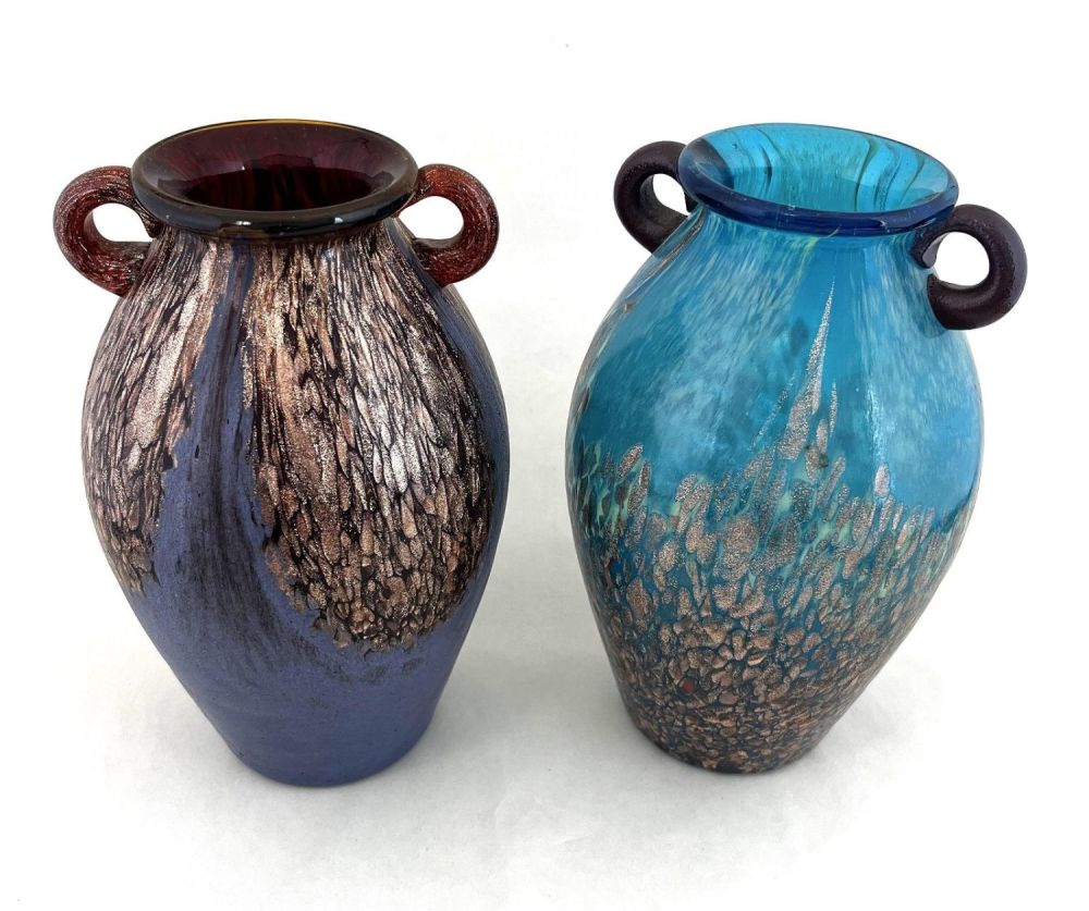 Lot 179: Two Murano art glass vases