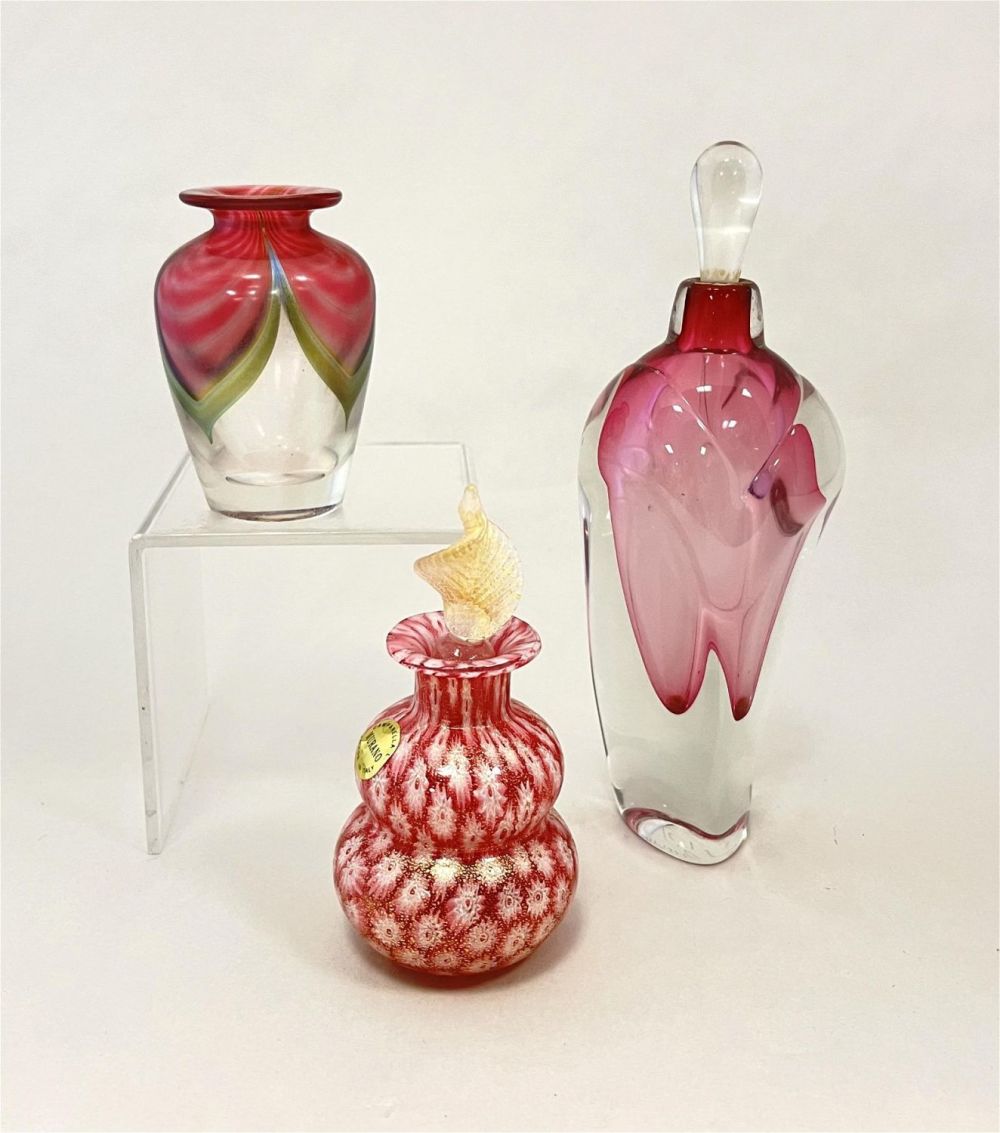 Lot 356: Group of three glass items