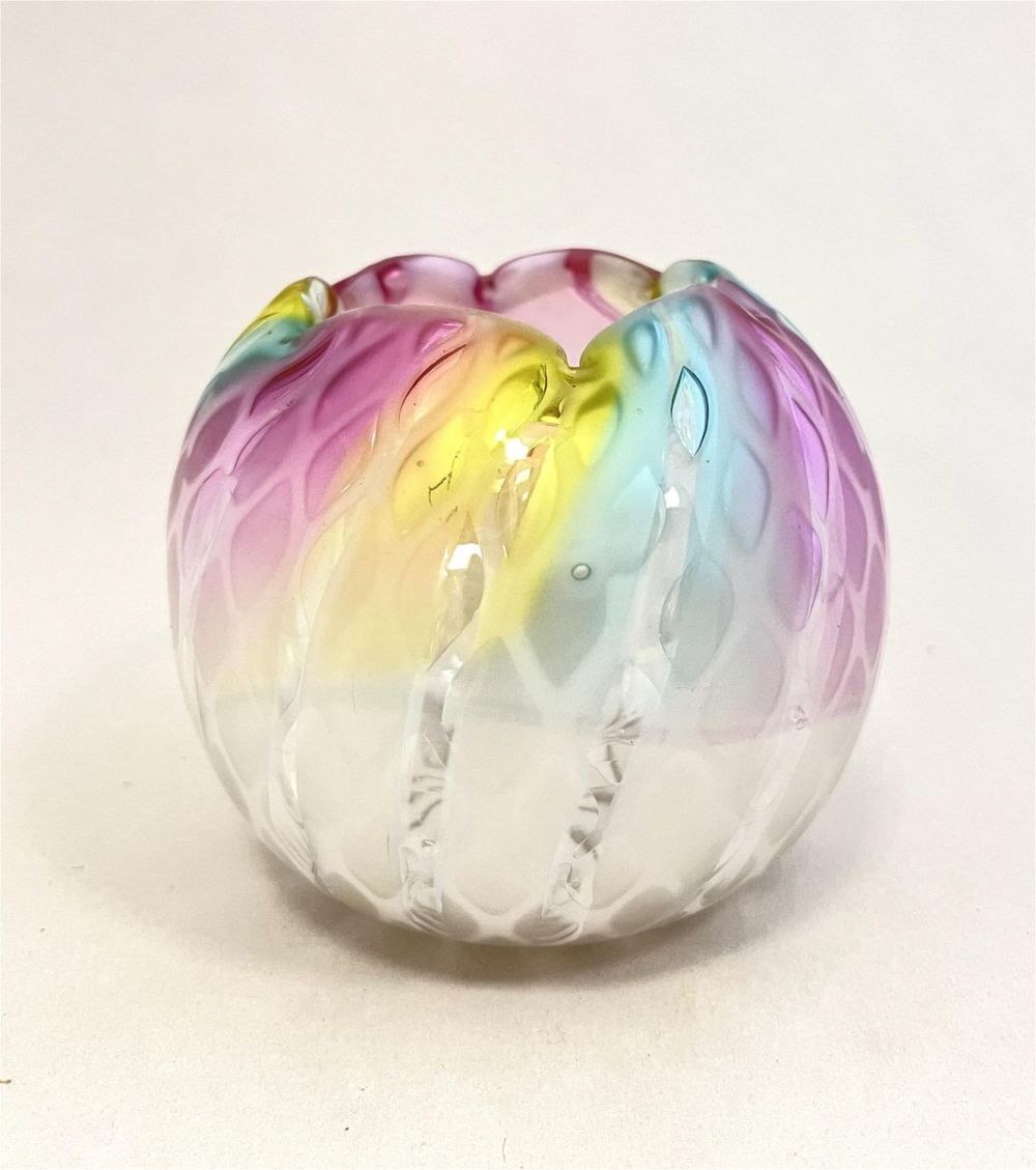 Lot 210: Rainbow MOP glass rose bowl