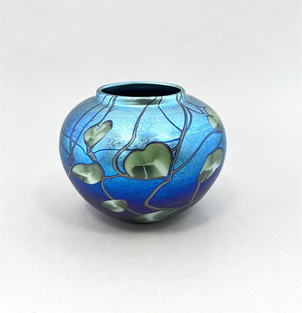 Lot 239: Tiffany blue Favrile rose bowl