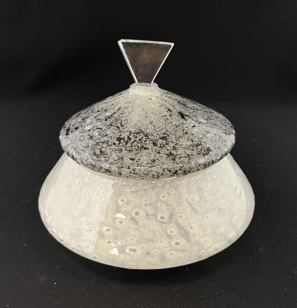 Lot 301: Steuben Cluthra covered jar