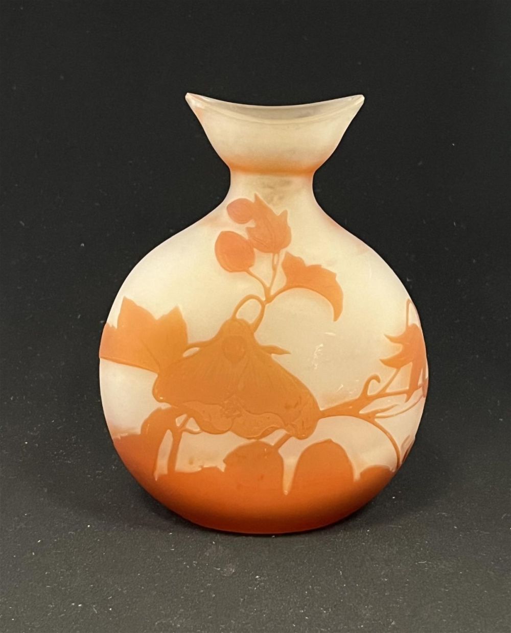 Lot 323: Galle French cameo glass vase