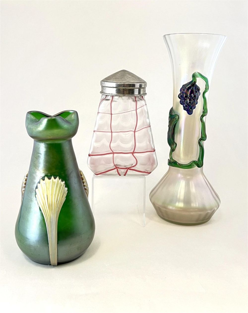 Lot 333: three Bohemian glass items