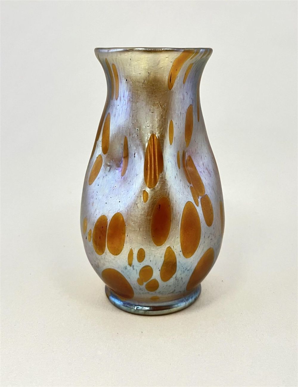 Lot 340: Loetz Astraea iridescent glass vase