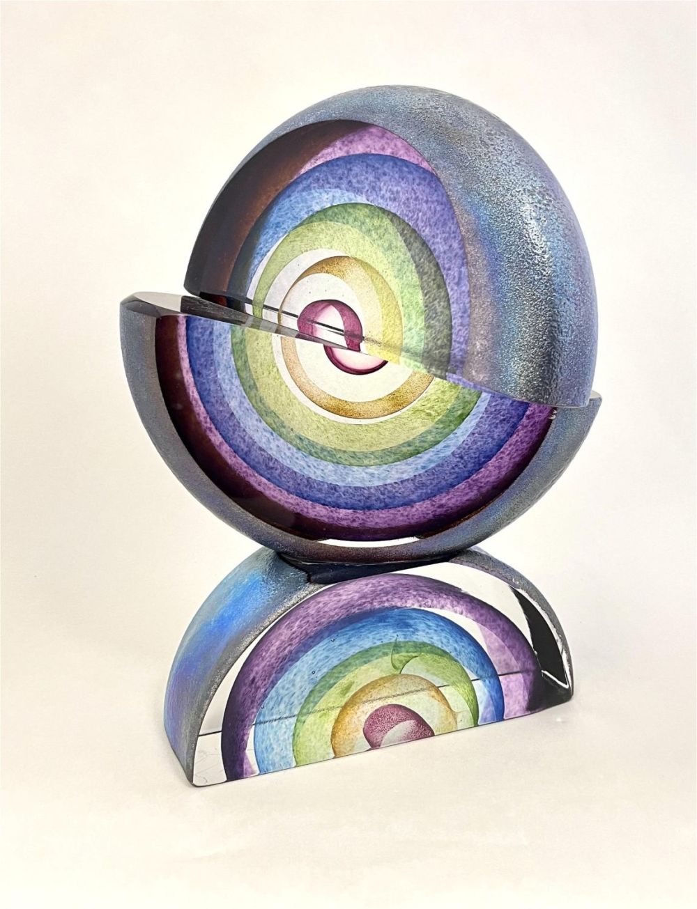 Lot 359: Leon Applebaum art glass sculpture